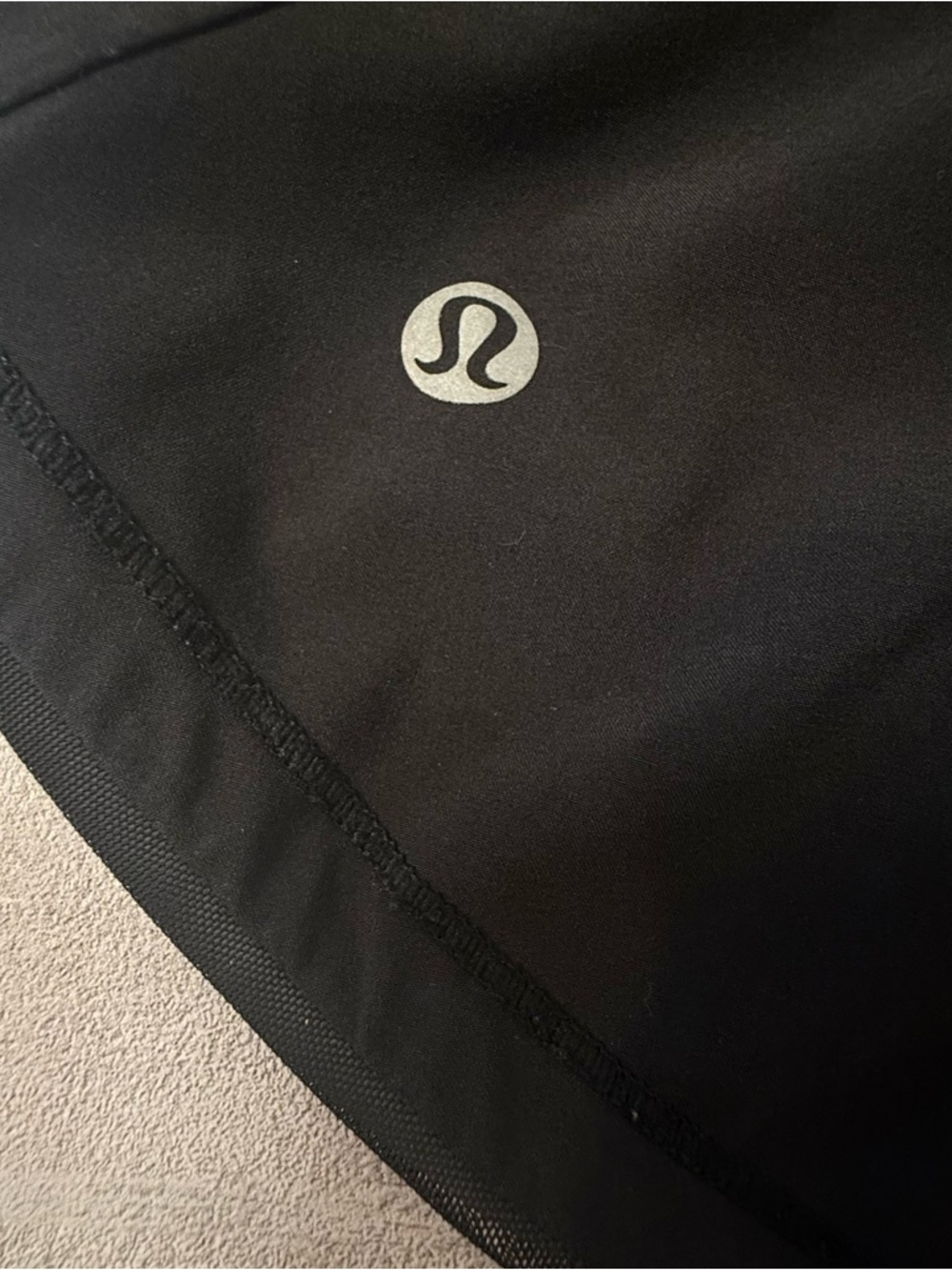 Lululemon Run Speed Short Black Running Athletic Shorts Size 4 - Picture 8 of 9